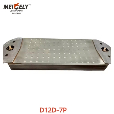高品質の油圧ショベル部品エンジンオイルクーラー D12D-7P 20700516 20712461 20745961 1675774