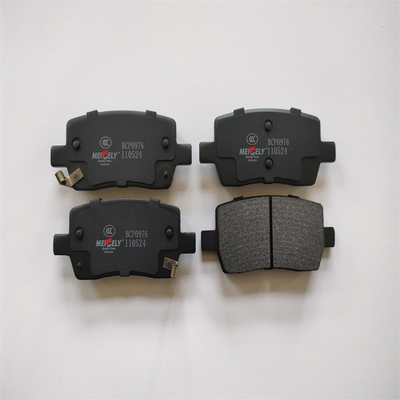 BAIC Mofang 後部ディスクブレーキパッド プレミアムセラミックブレーキパッド