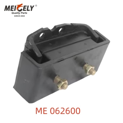 重荷トラック ME 062600 ME 05257 三?? のガムエンジン 設置