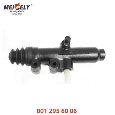鋳鉄クラッチポンプバルブ OEM 0012956006 マスターシリンダー 0022950407 FOTON用
