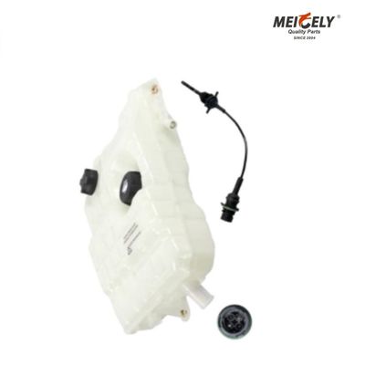 最適な冷却 5010514340 RVI のための水タンク 頑丈な耐熱性