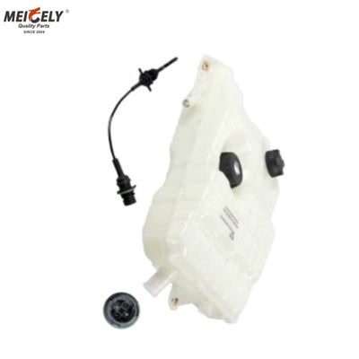 最適な冷却 5010514340 RVI のための水タンク 頑丈な耐熱性