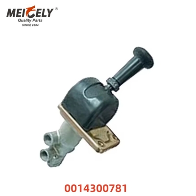 空気ブレーキシステム部品 0014300781 9617221500 IVECO用のハンドブレーキバルブ