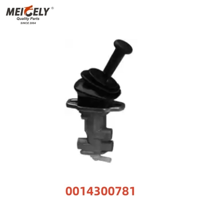 空気ブレーキシステム部品 0014300781 9617221500 IVECO用のハンドブレーキバルブ