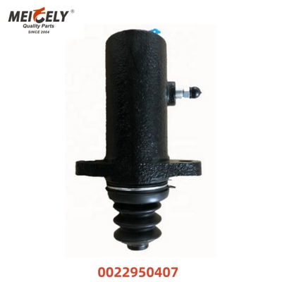 重荷トラッククラッチ マスターシリンダー 0022950407 0002903212 メルセデス・ベンツ用