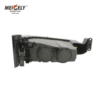 21221154 Volvo OE フォグライト – プレミアム品質、工場直送