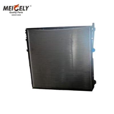 2439723 部品番号 スカニア用ラジエーター – 最高品質