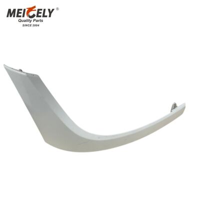 ヘッドランプ ベゼル 右 右手ヘッドライト トリムリング 9608805505 9608805405 メルセデス アクトロス MP4 F