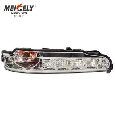 OEM 9678200421R コーナーランプ ベンツ 高品質のコーナーライト メルセデス アテゴ バース4