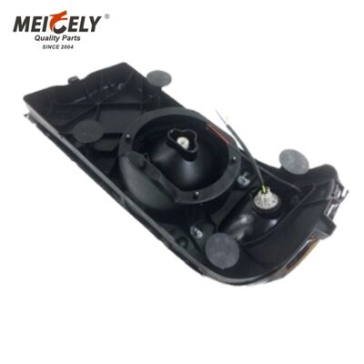 2M0533AM2 マック・トラック用のプレミアムヘッドランプ組