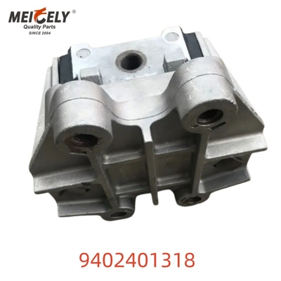 トラック部品 エンジンマウント OEM 9402401318 81962100620 メルセデス・ベンツ